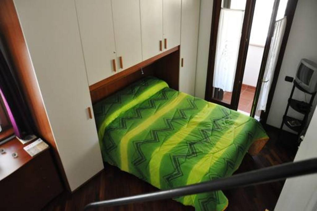 Dimora Donna Clara Bed & Breakfast กอนแวร์ซาโน ห้อง รูปภาพ
